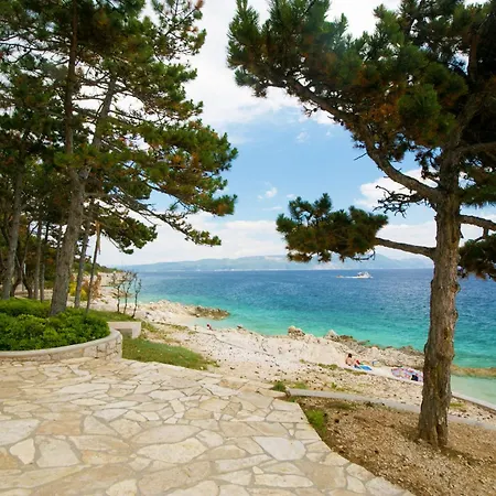 Mediterranea, An Idyllic New With A Mediterranean Touch Дом отдыха *