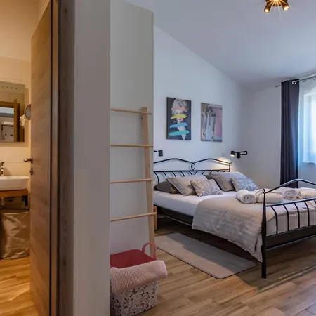 Mediterranea, An Idyllic New With A Mediterranean Touch Casa vacanze Vinež