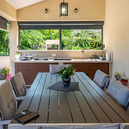 Mediterranea, An Idyllic New With A Mediterranean Touch *